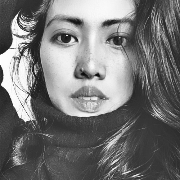 Meet your Posher, Janis - Picture 1 of 1